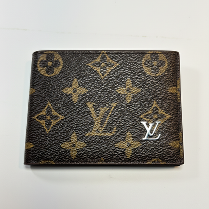 Louis Vuitton Designer Bifold Men’s Wallet – Textured Brown