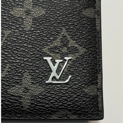 Louis Vuitton Designer Bifold Men’s Wallet